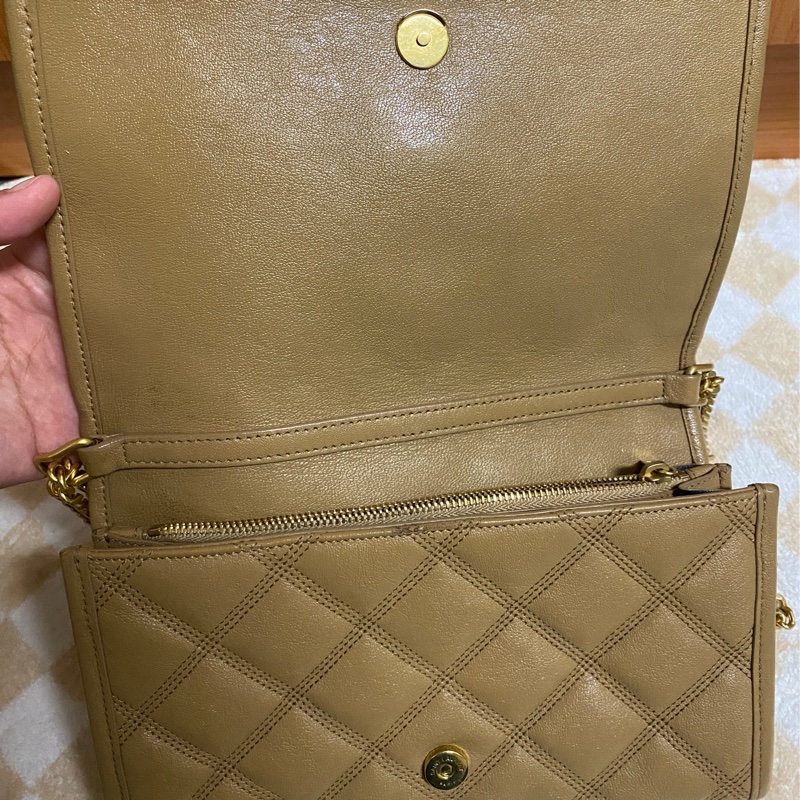 YSL奶茶色 小羊皮 BECKY WOC 菱格紋肩背包/斜背包-2