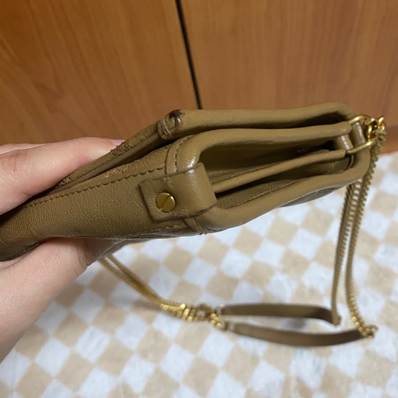 YSL奶茶色 小羊皮 BECKY WOC 菱格紋肩背包/斜背包-8