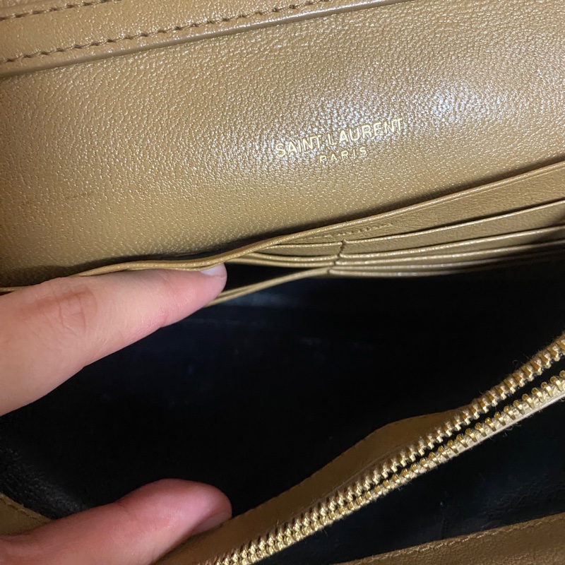 YSL奶茶色 小羊皮 BECKY WOC 菱格紋肩背包/斜背包-11