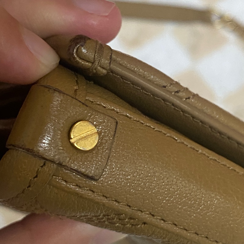 YSL奶茶色 小羊皮 BECKY WOC 菱格紋肩背包/斜背包-25