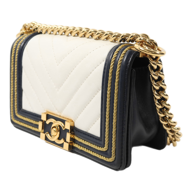 CHANEL 牛皮皮革Boy 20金扣鏈帶肩背袋-2