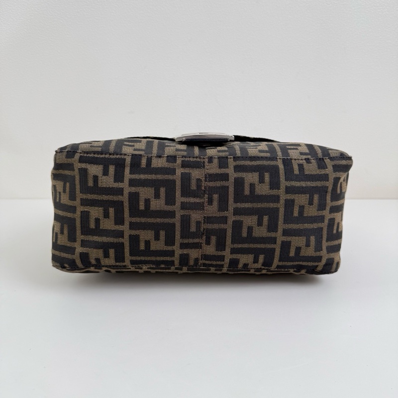 Fendi老花 大號法棍-6