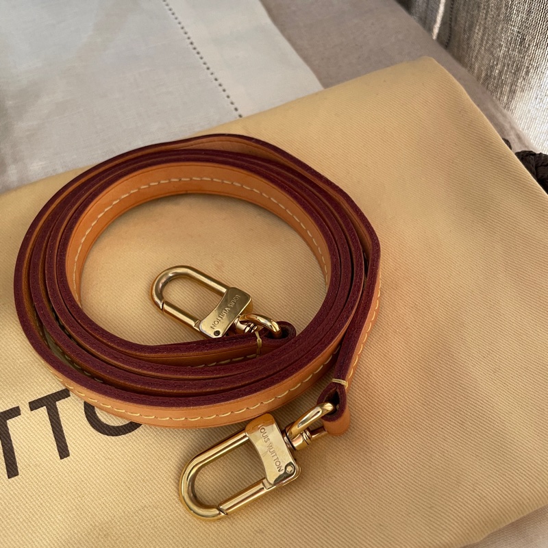 🍎優惠中🍎Louis Vuitton  馬鞍包/翻蓋包 /類Kelly凱莉包🎞LV棋盤格老花紋🎞瀟🎞手提/肩背/側背/斜背🎞正品🎞況不錯🎞🈶️原包附長背帶-59