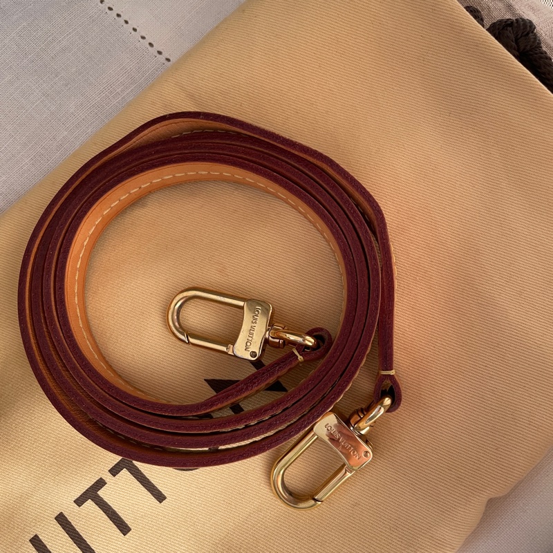 🍎優惠中🍎Louis Vuitton  馬鞍包/翻蓋包 /類Kelly凱莉包🎞LV棋盤格老花紋🎞瀟🎞手提/肩背/側背/斜背🎞正品🎞況不錯🎞🈶️原包附長背帶-60