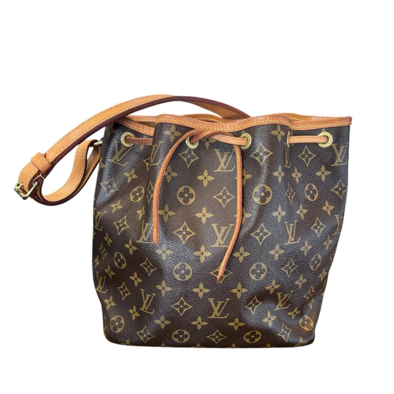 LV字紋中款水桶包-0