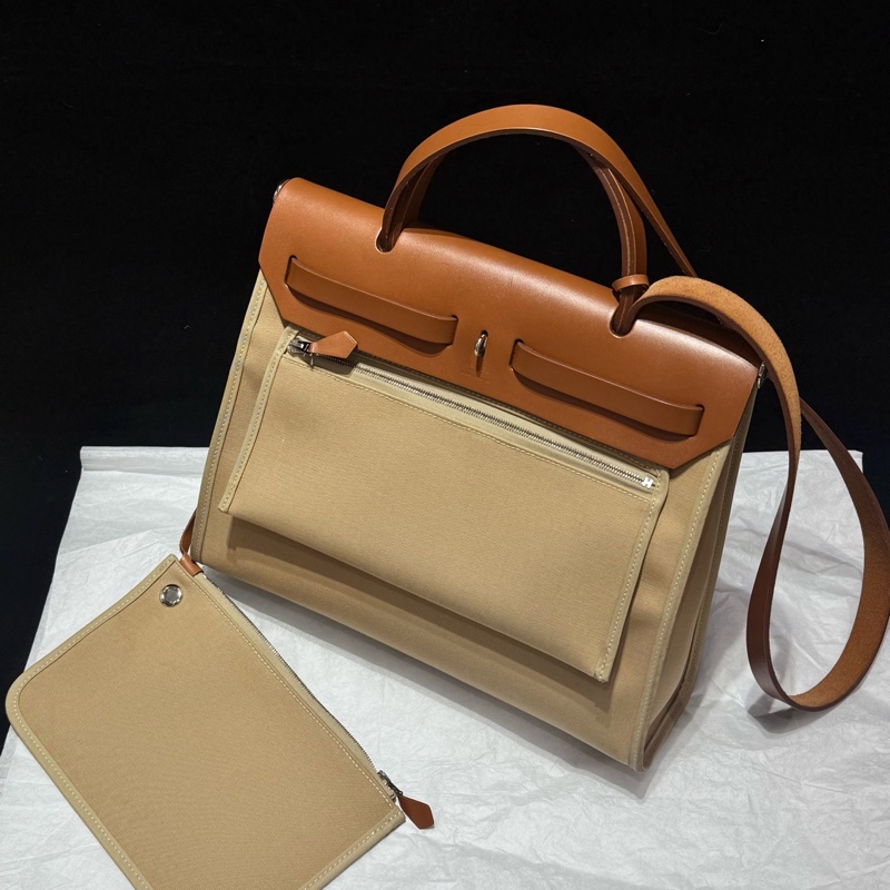 愛馬仕Hermes herbag 31 卡其色 外縫線-1