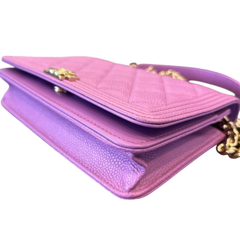 CHANEL紫色荔枝紋woc鍊包-5