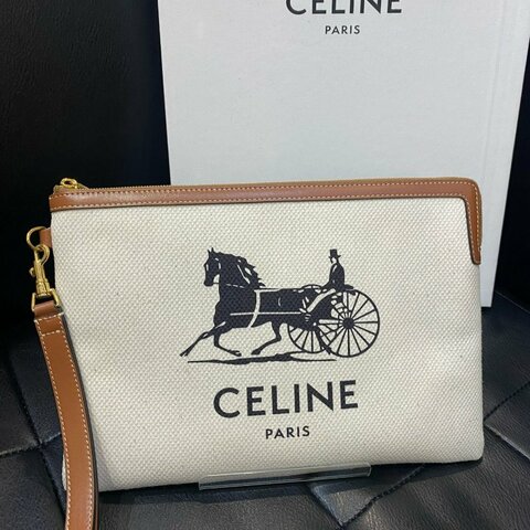 💎Han's house精品服飾💎CELINE 手拿包 10E632