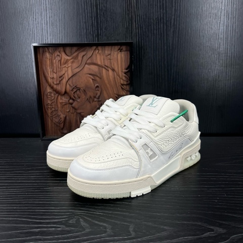 Louis Vuitton路易威登 trainer 白水泥 37.5碼