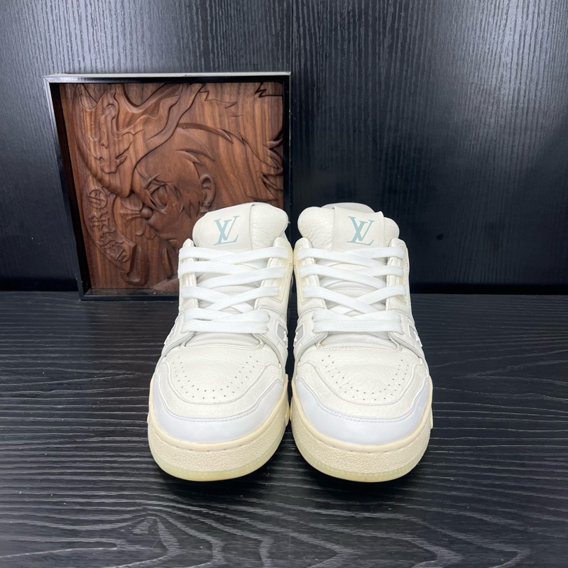 Louis Vuitton路易威登trainer 白水泥  38 碼-1