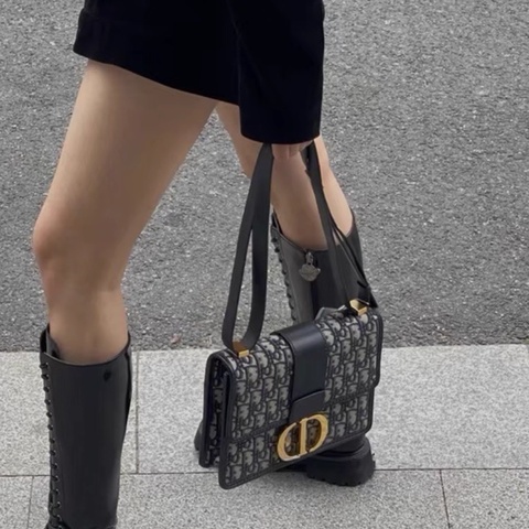 Dior迪奥 Montaigne老花刺繡蒙田30 經典老花拼金扣  尺寸24*17*7