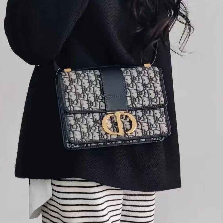 Dior迪奥 Montaigne老花刺繡蒙田30 經典老花拼金扣  尺寸24*17*7-8