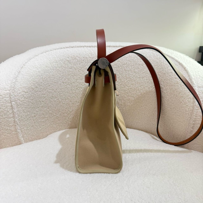 Hermes愛馬仕herbag 31 米棕色銀扣-3