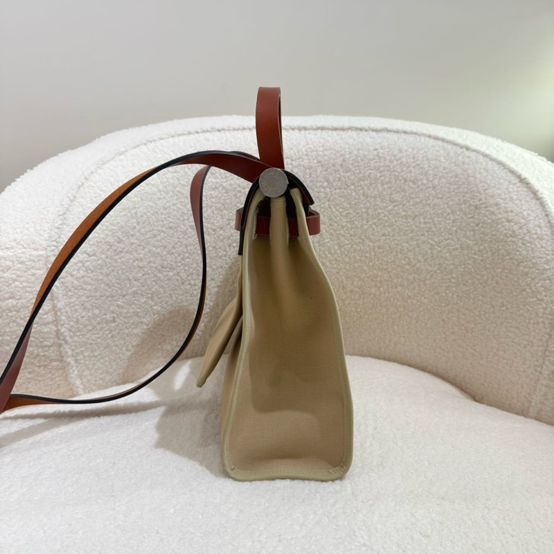 Hermes愛馬仕herbag 31 米棕色銀扣-4