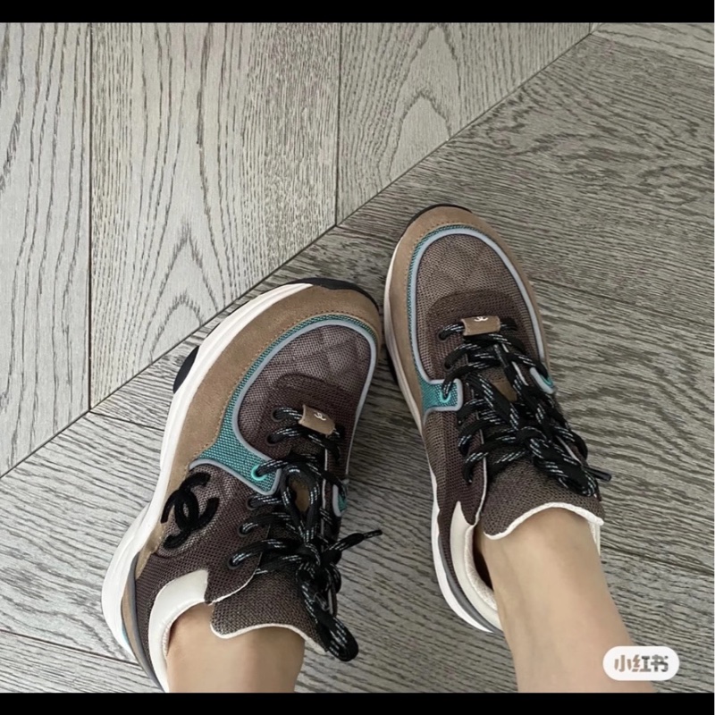 CHANEL香奈儿 咖色拼蓝色低帮运动鞋-5