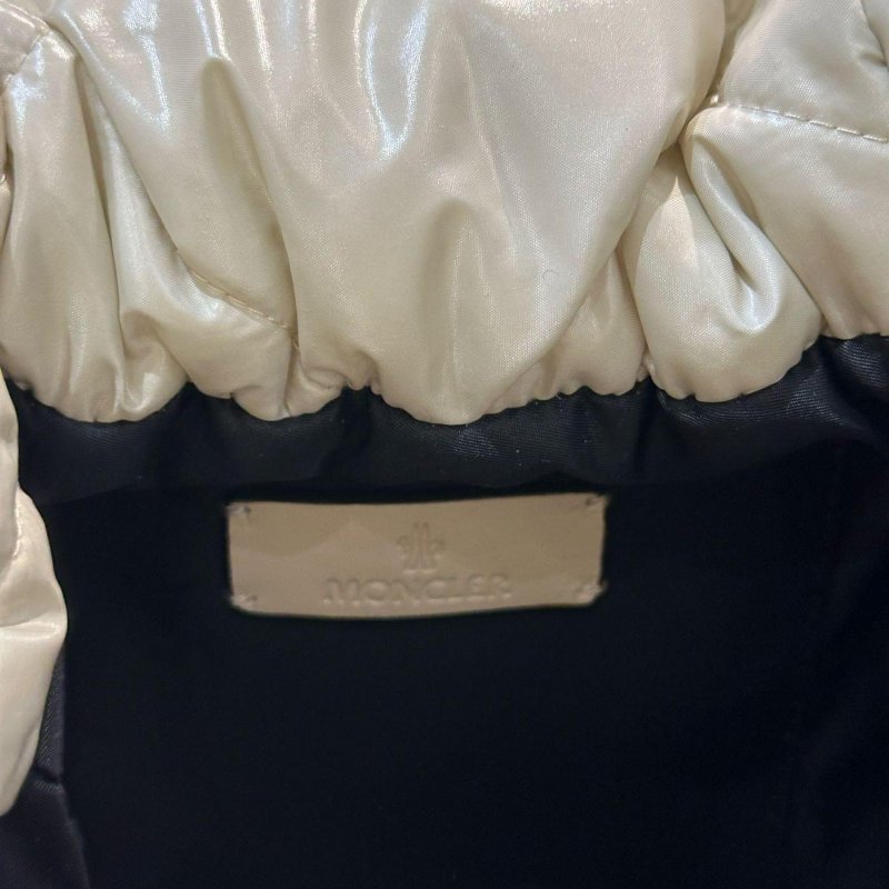 💎Han's house精品服飾💎moncler Puf 防水 尼龍 後 背包 現貨 原價39800-3