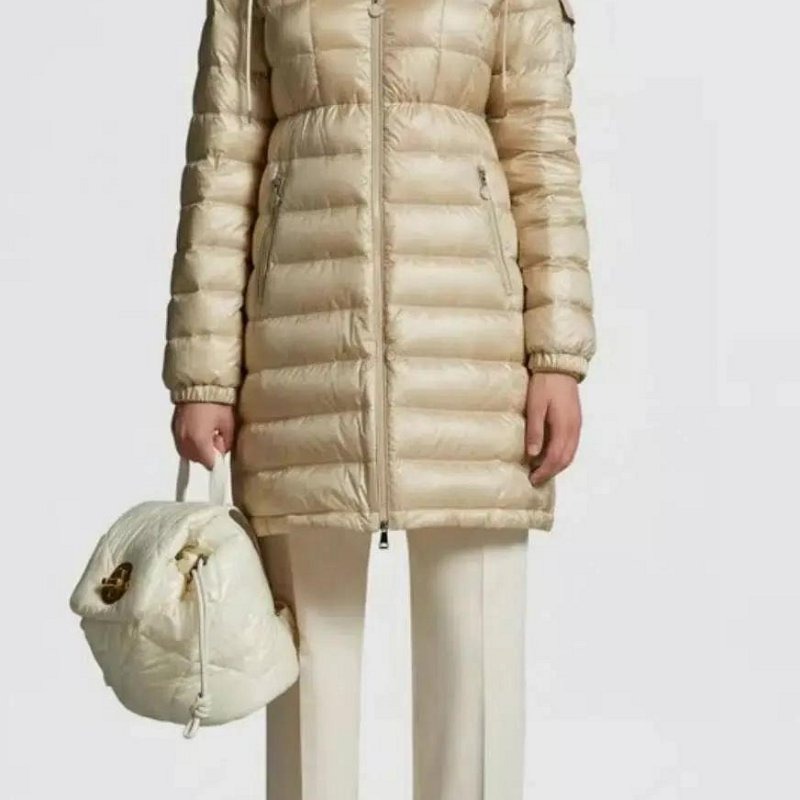 💎Han's house精品服飾💎moncler Puf 防水 尼龍 後 背包 現貨 原價39800-5
