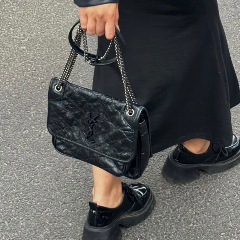 YSL聖羅蘭Niki小號🤵🏻‍♂️黑色 銀扣 🤵🏻‍♂️黑銀尺寸22*17*6-28