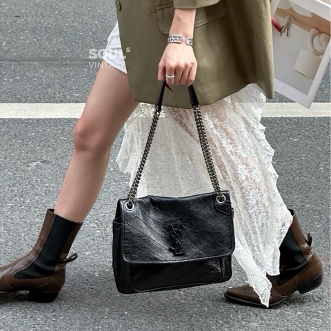 YSL聖羅蘭Niki小號🤵🏻‍♂️黑色 銀扣 🤵🏻‍♂️黑銀尺寸22*17*6