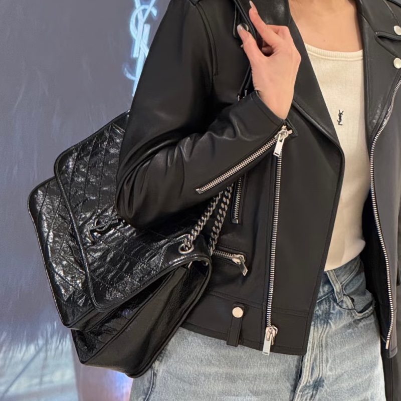 YSL聖羅蘭Niki小號🤵🏻‍♂️黑色 銀扣 🤵🏻‍♂️黑銀尺寸22*17*6-2