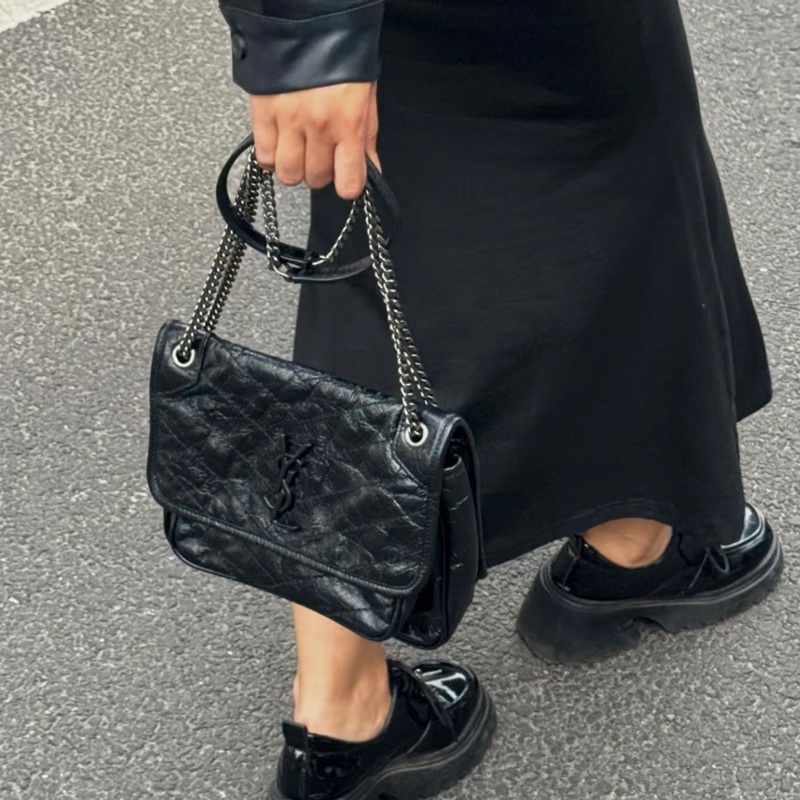 YSL聖羅蘭Niki小號🤵🏻‍♂️黑色 銀扣 🤵🏻‍♂️黑銀尺寸22*17*6-5