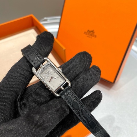 Hermes爱马仕 Nantucket满天星钻石表