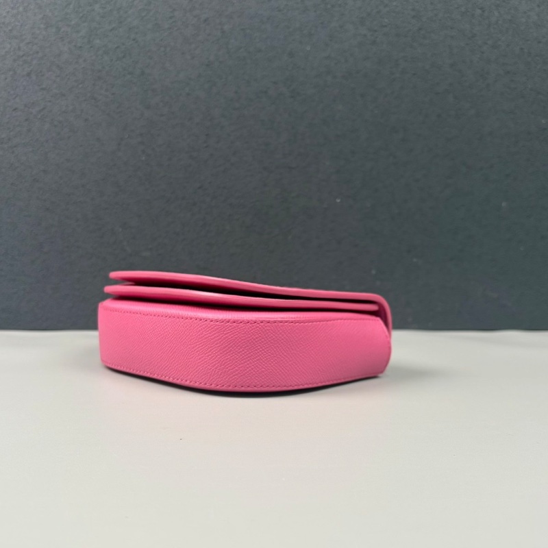 Balenciaga粉色全皮馬鞍包 18*14*4cm 98新配件塵袋-5