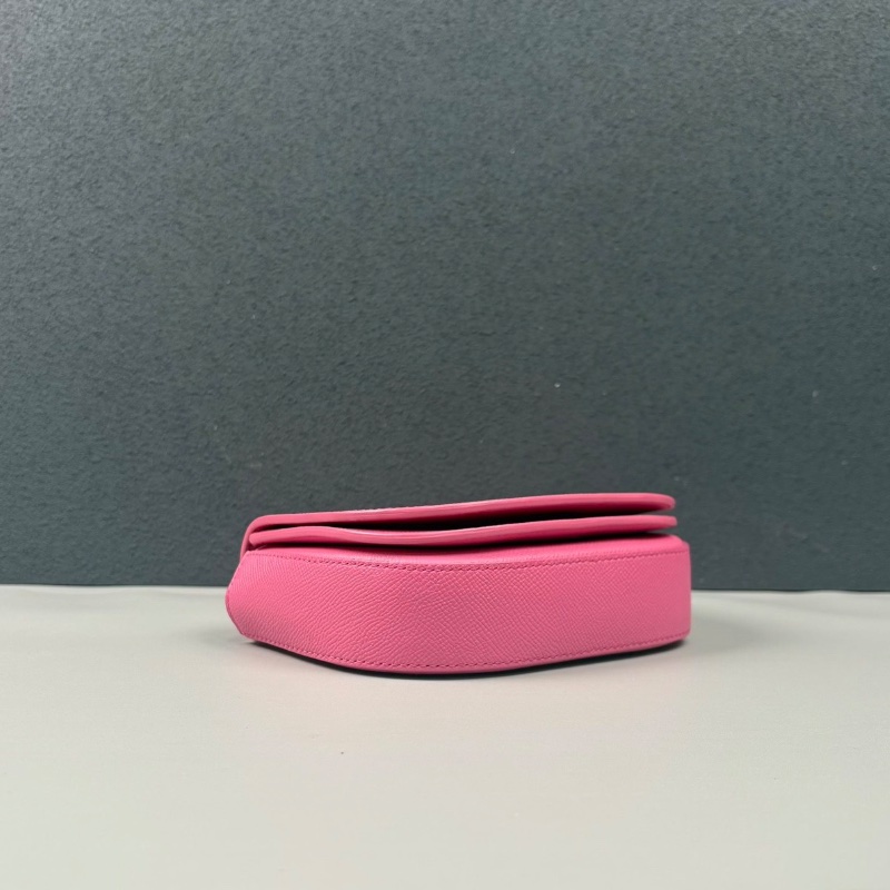 Balenciaga粉色全皮馬鞍包 18*14*4cm 98新配件塵袋-6