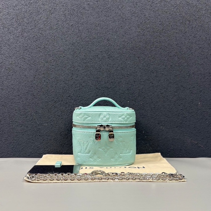LV珠光薄荷色全皮壓花micro vanity mini化妝盒子 芯片款11*10*7.5cm 98新配件塵袋-2