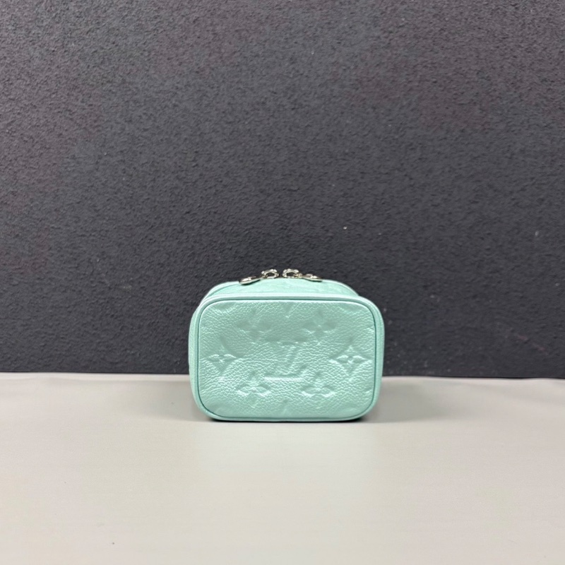 LV珠光薄荷色全皮壓花micro vanity mini化妝盒子 芯片款11*10*7.5cm 98新配件塵袋-6