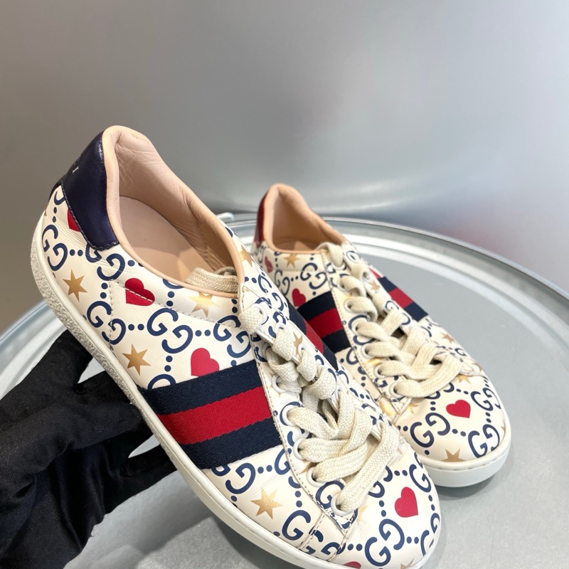 Gucci爱心平底鞋-1