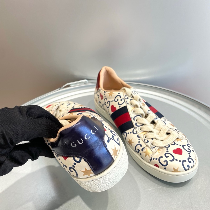 Gucci爱心平底鞋-2