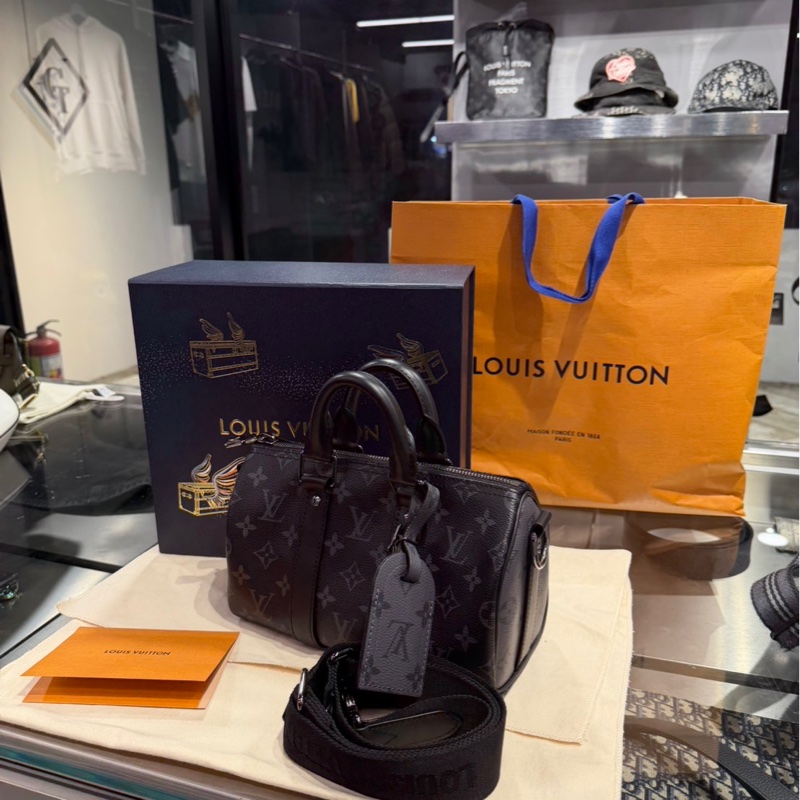 近全新🌟Louis Vuitton LV Keepall 25 黑老花-0