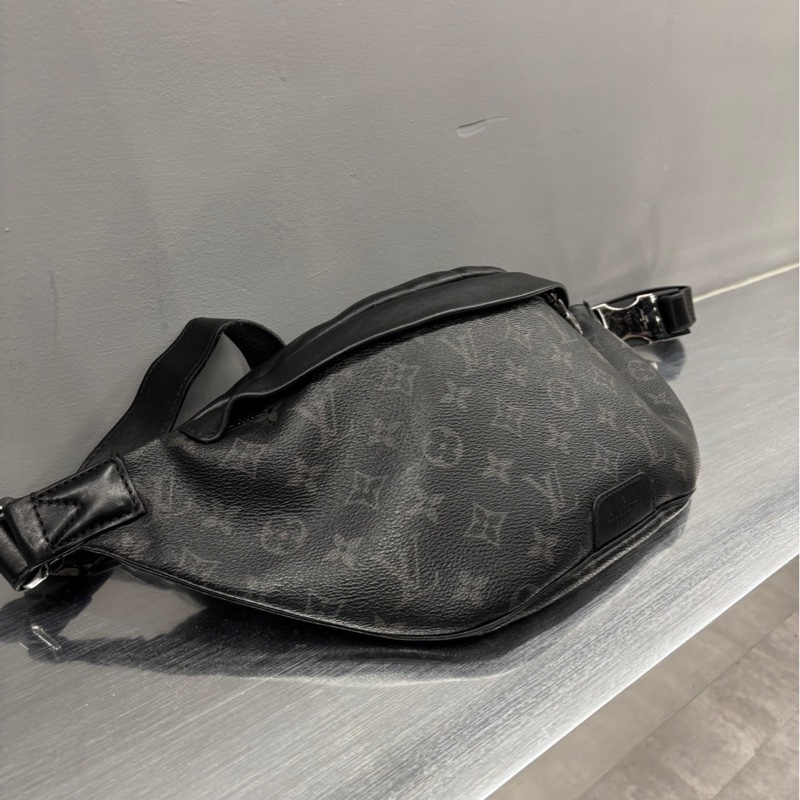 Louis Vuitton LV Discovery 腰包-5