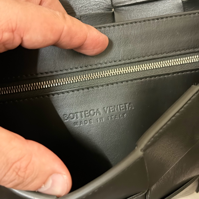 Bv Cassette編織磁釦 斜背包(附萬用包)-9