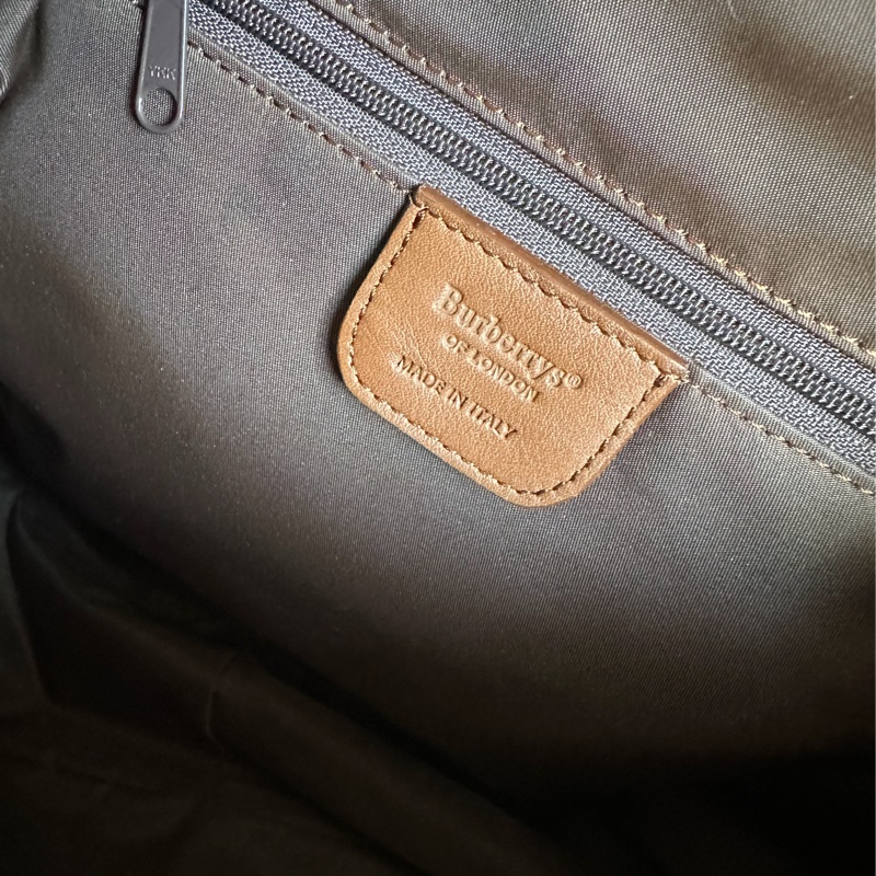 博柏利  後背包 帆布後背包 雙肩包 駝色 中古 復古  中古 復古 古董包  vintage burberry backpack-24