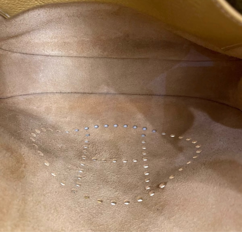 97新‼️Hermes/爱马仕 伊芙琳Evelyne29 黄色 尺寸29*30 框L刻 整体正常使用痕迹-4