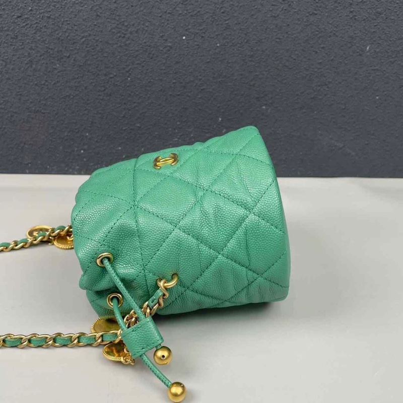 Chanel綠色荔枝紋牛皮金幣 mini小水桶 新款10*11*10cm 99新配件塵袋盒子-6