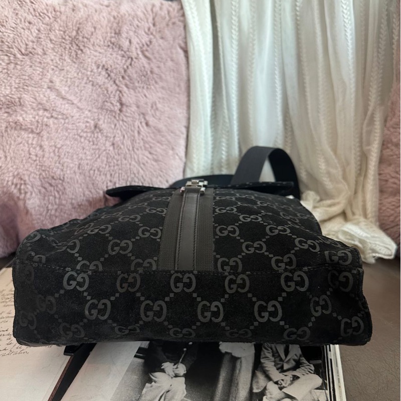 古馳  後背包 黑色皮革 老花 後背包 雙肩包 黑色麂皮 中古 復古  中古 復古 古董包  vintage gucci black leather monogram backpack-11