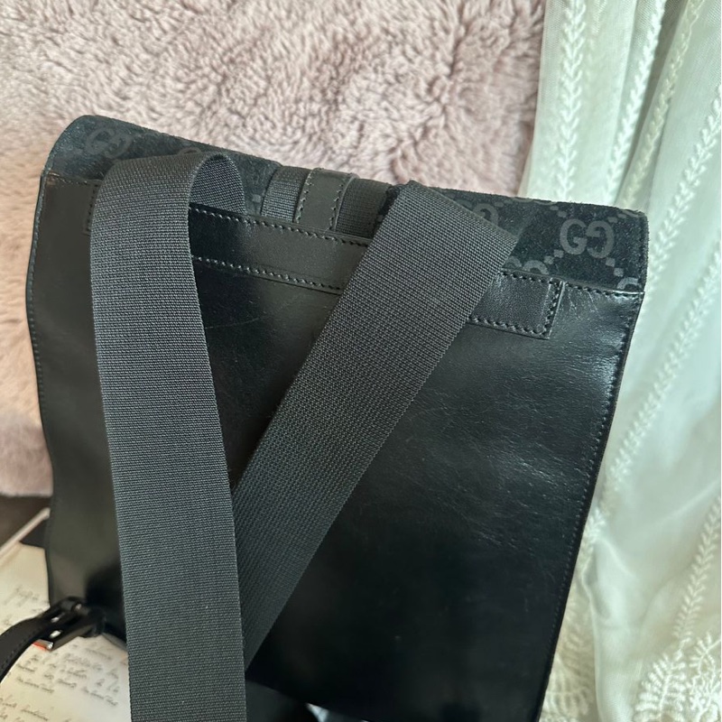 古馳  後背包 黑色皮革 老花 後背包 雙肩包 黑色麂皮 中古 復古  中古 復古 古董包  vintage gucci black leather monogram backpack-20