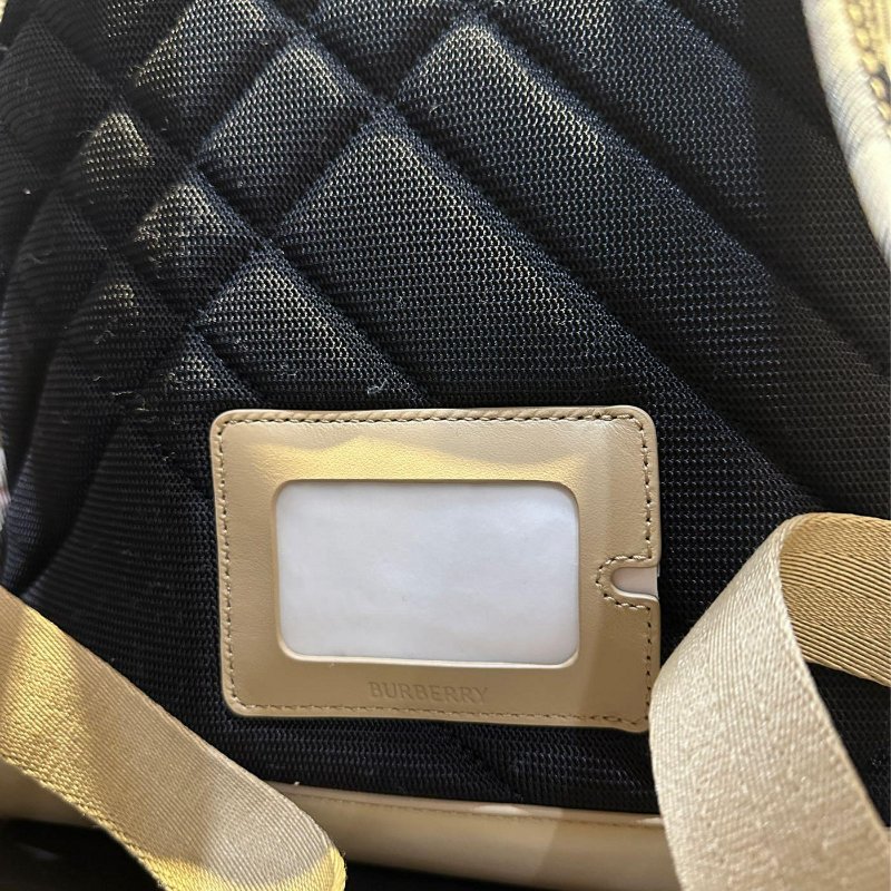 💎Han's house精品服飾💎BURBERRY 格紋 戰馬 後背包 原價30500-7