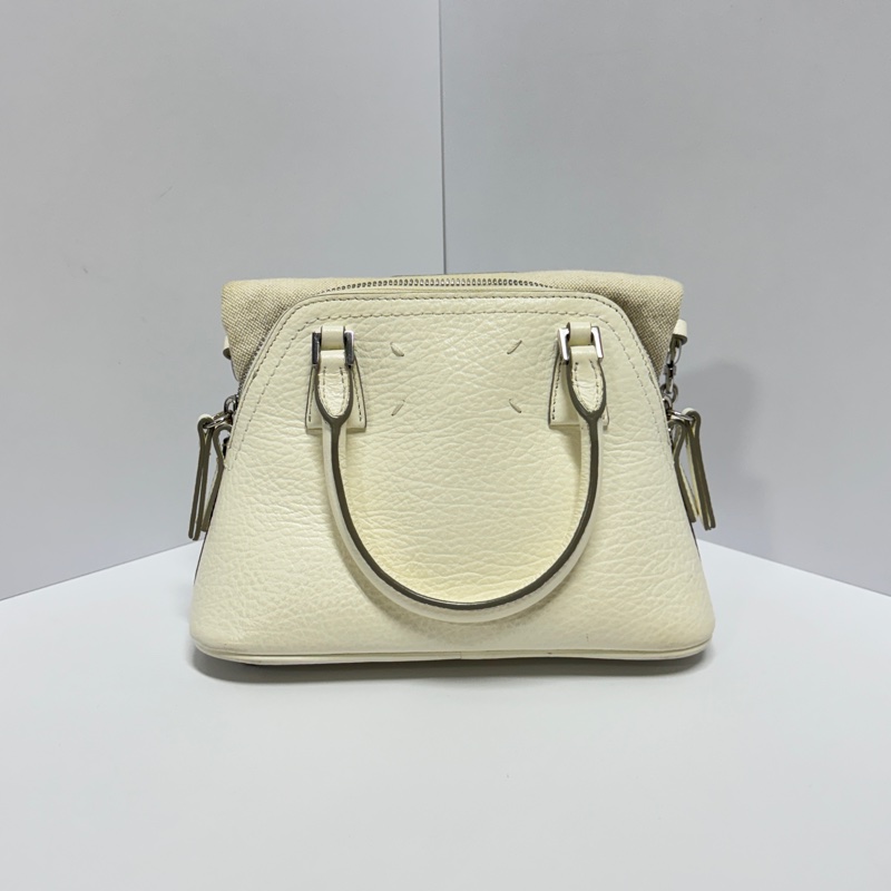 【超!級!新】 MaisonMargiela 馬吉拉 5AC 經典純 白色斜背包(專櫃78,000)-9