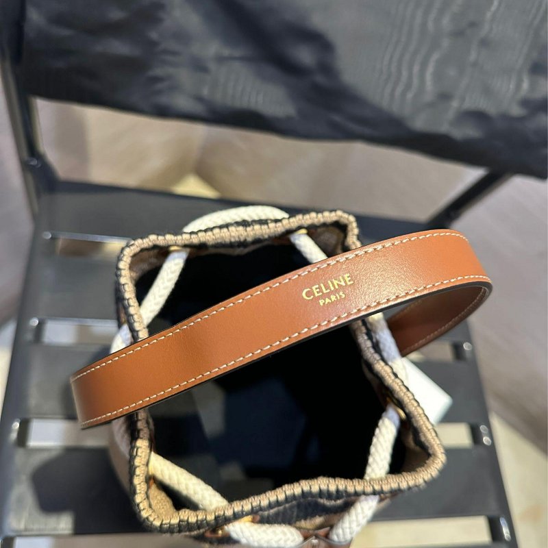 💎Han's house精品服飾💎CELINE tote 水桶包 側背包 33X28X7  可自行加背帶 原價45300-5