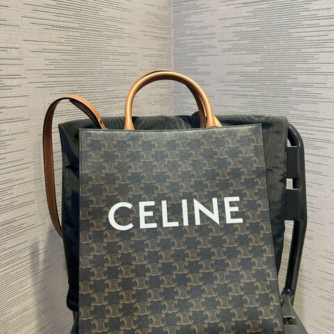 💎Han's house精品服飾💎CELINE tote 老花 全皮 手提包托特包 義大利製 28.5X33X8 現貨 原價63000