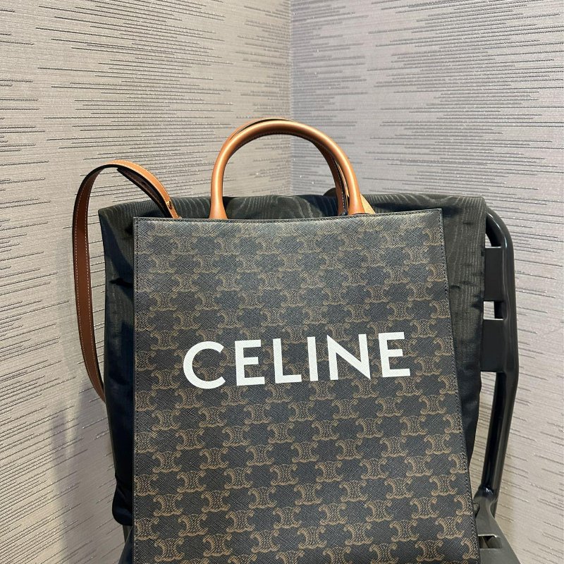 💎Han's house精品服飾💎CELINE tote 老花 全皮 手提包托特包 義大利製 28.5X33X8 現貨 原價63000-0