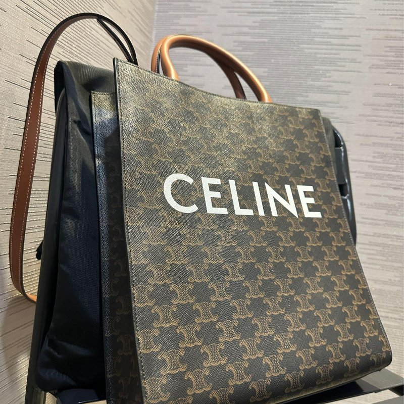 💎Han's house精品服飾💎CELINE tote 老花 全皮 手提包托特包 義大利製 28.5X33X8 現貨 原價63000-5