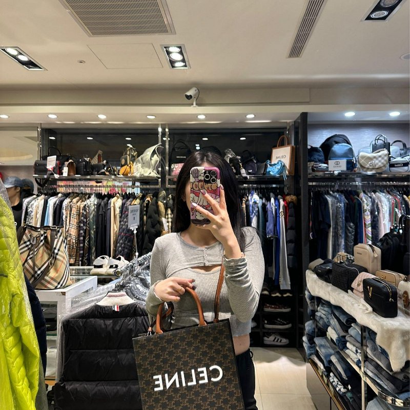 💎Han's house精品服飾💎CELINE tote 老花 全皮 手提包托特包 義大利製 28.5X33X8 現貨 原價63000-7