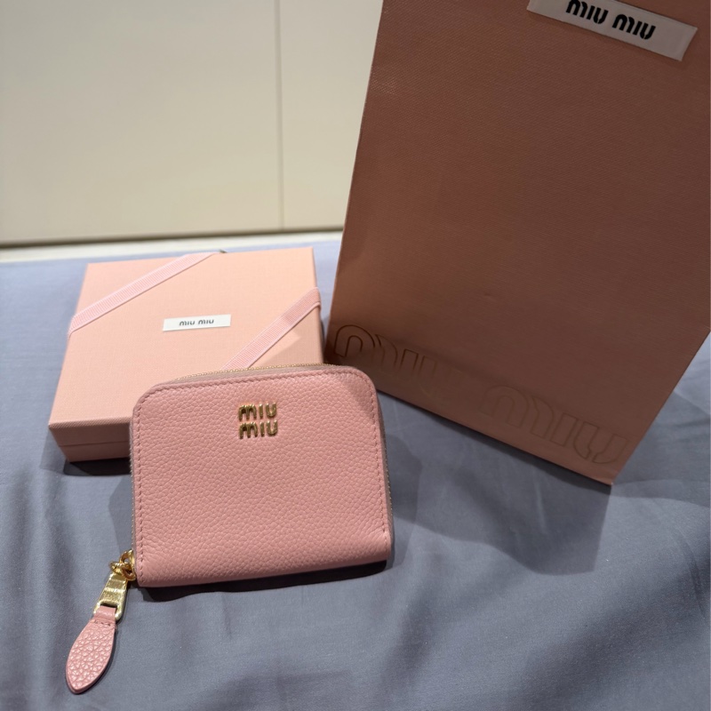 Miumiu 皮革零錢包-0