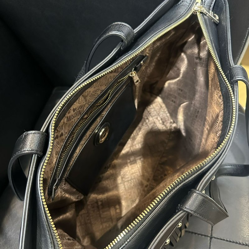 💎Han's house精品服飾💎LOVE MOSCHINO 流蘇字母印花皮革肩背托特包 九成新 有壓痕-3