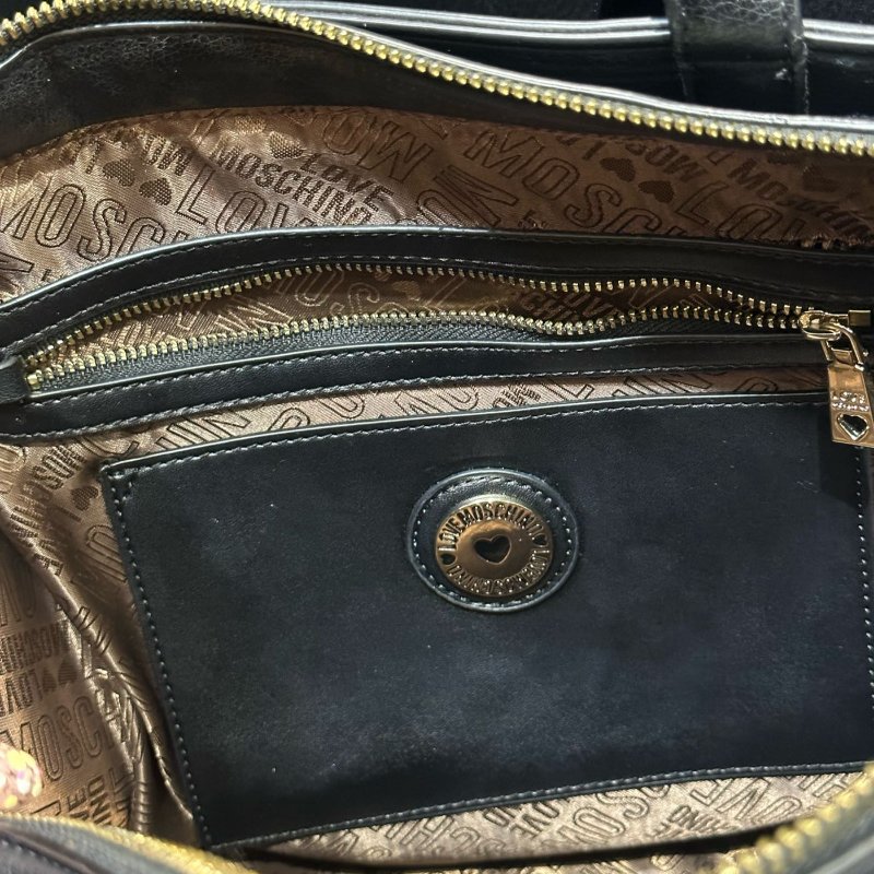 💎Han's house精品服飾💎LOVE MOSCHINO 流蘇字母印花皮革肩背托特包 九成新 有壓痕-4
